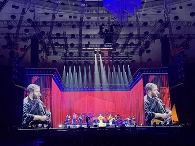 Fabulux Master Plus Black LED Sets the Stage for Miguel Araújo’s 20th Anniversary Concert in Porto