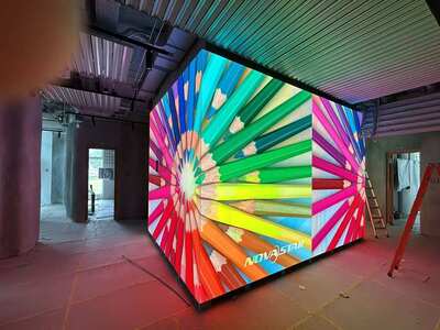 Switzerland | Enterprise Indoor Commercial Display Solution